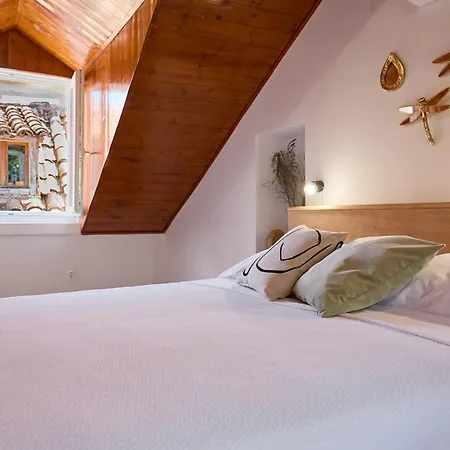 Hedera Estate Hedera A6 アパート