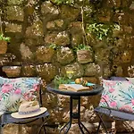 Hedera Estate Hedera A6 Ντουμπρόβνικ