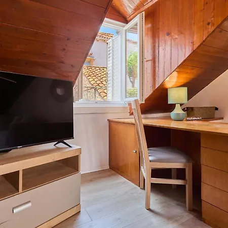 Hedera Estate Hedera A6 Apartmán *