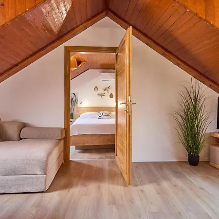 Hedera Estate Hedera A6 Apartman